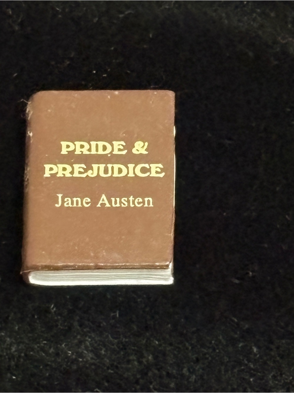 Jane Austen Posable Action Figure w/ Quill, Book, & Writing Desk - Picture 3 of 8